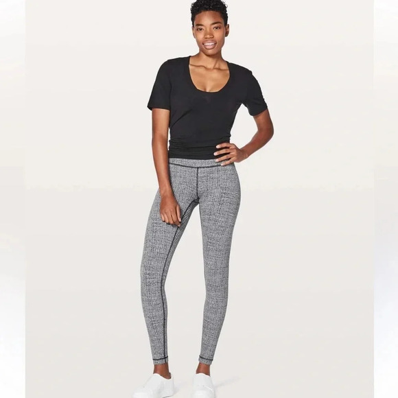 Lululemon Wunder Under Hi-Rise 7/8 Tight in Ritual Jacquard Luon Black - Picture 2 of 8